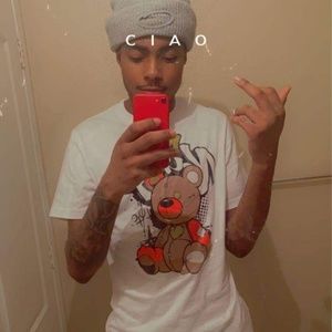 Meet your Posher, Devaughn